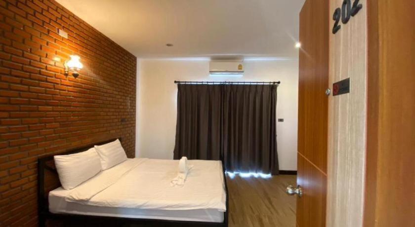 The Connect Chiang Mai Hotel Exterior photo